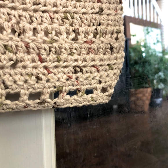 Bohemian Crochet Crop Top Hand-Made - Picture 3 of 4